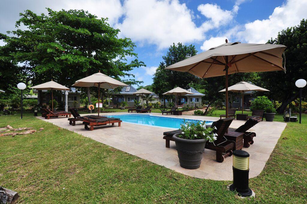 Cote D'Or Footprints Villa Baie Sainte Anne Екстериор снимка
