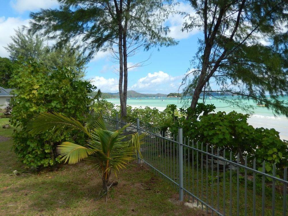 Cote D'Or Footprints Villa Baie Sainte Anne Екстериор снимка