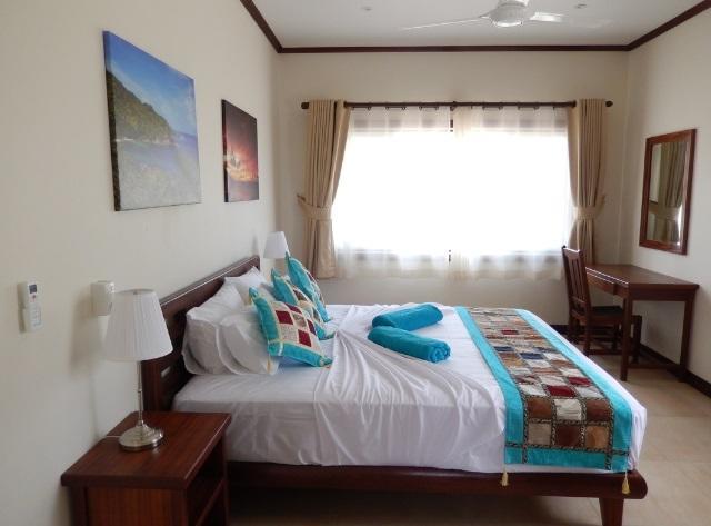 Cote D'Or Footprints Villa Baie Sainte Anne Екстериор снимка